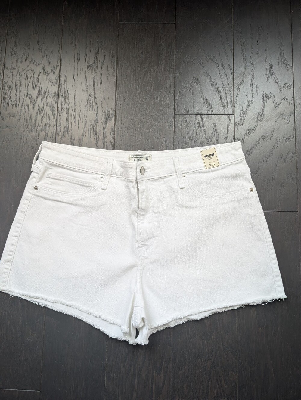 NWT Abercrombie Simone High Rise White Denim Shorts - Women's Size 14